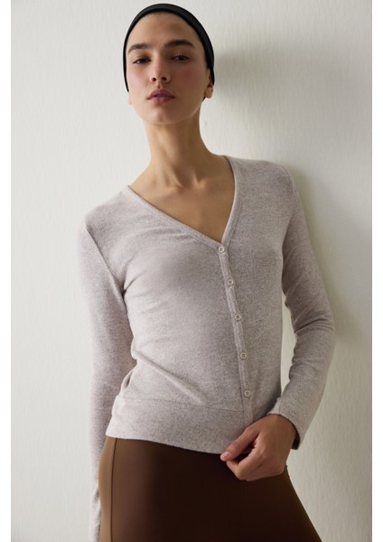 Bej Melanj V Yaka Uzun Kollu Hırka