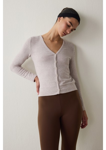 Bej Melanj V Yaka Uzun Kollu Hırka