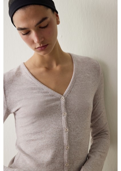 Bej Melanj V Yaka Uzun Kollu Hırka