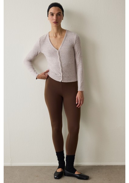 Bej Melanj V Yaka Uzun Kollu Hırka