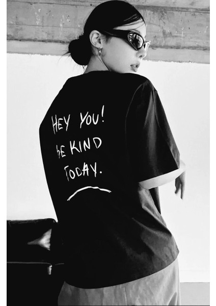 Unisex Baskılı Oversize T-Shirt - Siyah -Vlmr fırsatları