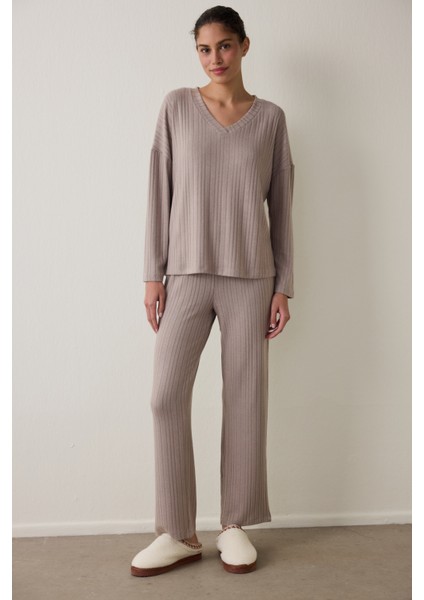 Latte Mocha Soft V Yaka Uzun Kol Pijama Takımı