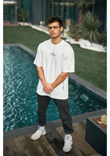 Unisex Baskılı Oversize T-Shirt - Beyaz -Vlmr fiyatları