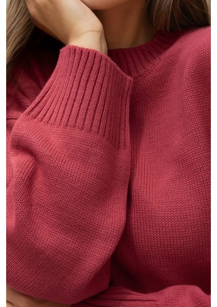 Kadın Bisiklet Yaka Relax Fit Yumuşak Triko Kazak Kiraz Kırmızısı