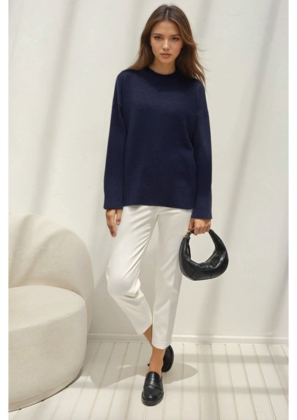 Kadın Bisiklet Yaka Relax Fit Yumuşak Triko Kazak Gece Mavisi