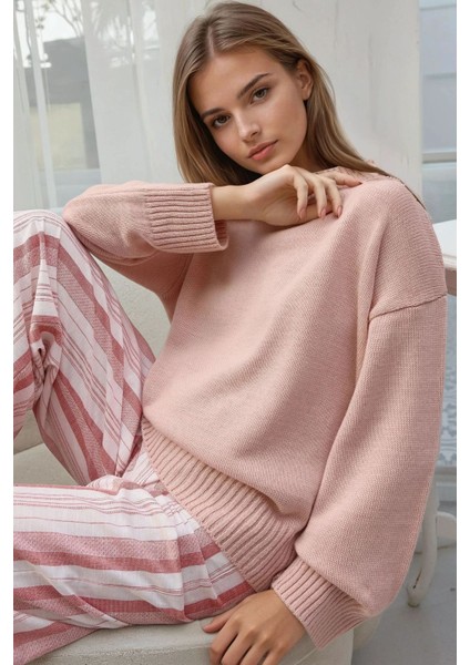 Kadın Bisiklet Yaka Relax Fit Yumuşak Triko Kazak Parlak Pembe