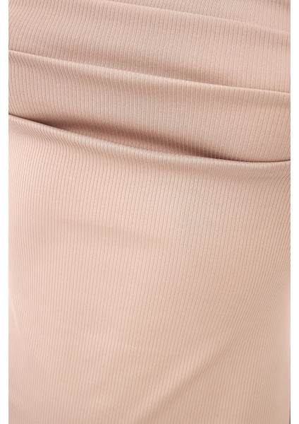 Kadın Kırışıklıklı Kare Yaka Mini Elbise Natural