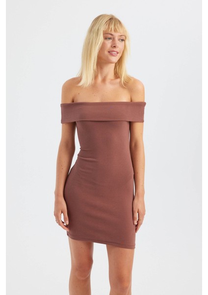 Kadın Omuzları Açık Mini Vücut Şekillendirici Elbise Mocha Kahvesi