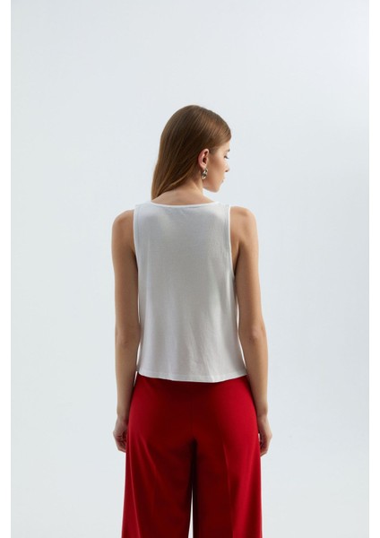 Kadın Yuvarlak Yaka Düğmeli Askılı Tişört Tozlu Beyaz