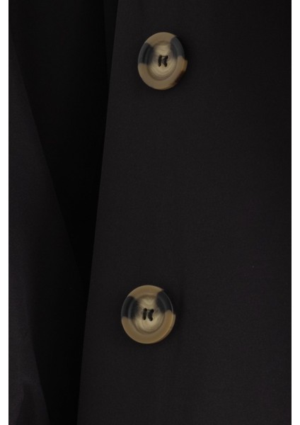 Kadın Kemerli Düğmeli Trençkot Siyah