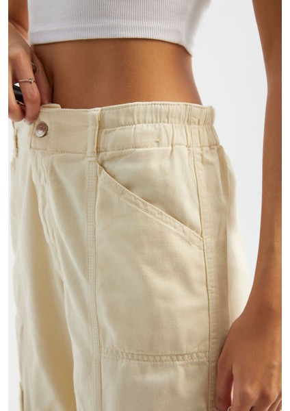 Kadın Orta Bel Fermuarlı Cargo Pantolon Beyaz