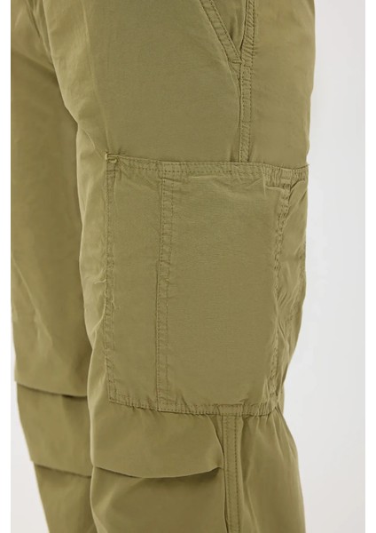 Kadın Orta Bel Fermuarlı Cargo Pantolon Zeytin Yeşili