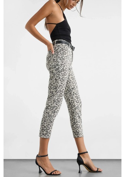 Kadın Hayvan Baskılı Slim Fit Kot Pantolon Gri
