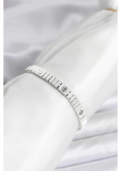 Gümüş Renk VIP Seri Bileklik - TJ-BB8077 fiyatları