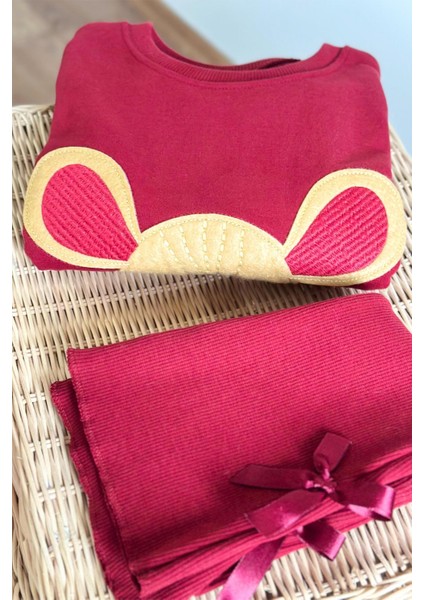 Kız Çocuk Nakış Detaylı 3 Iplik Pamuklu Kumaş Alt Üst Takım modelleri