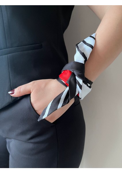 Öğretmenim Kırmızı Siyah Uzun Boyun Fuları modelleri