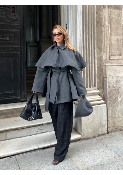 Antrasit Livia Pelerin Detaylı Kaşe Kaban