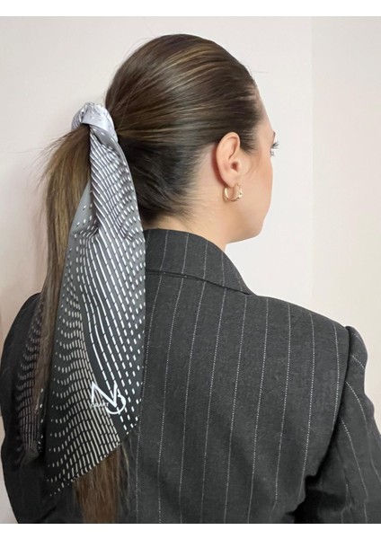 Çizgili Siyah Uzun Boyun Fuları modelleri