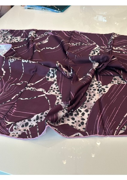 Bordo Leopar Çiçek Kare Fular