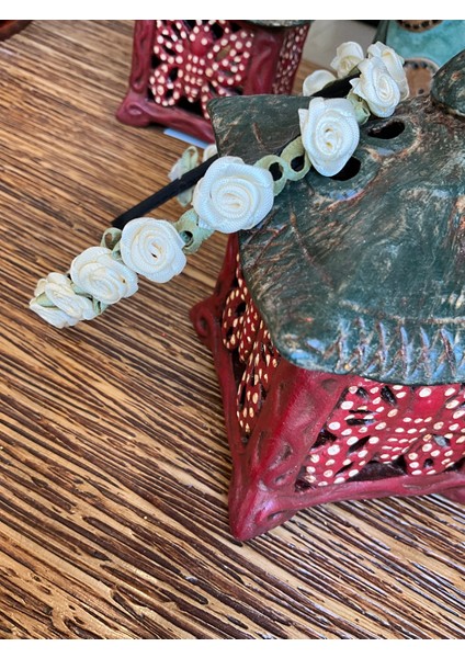 Siyah Taç Güllü modelleri