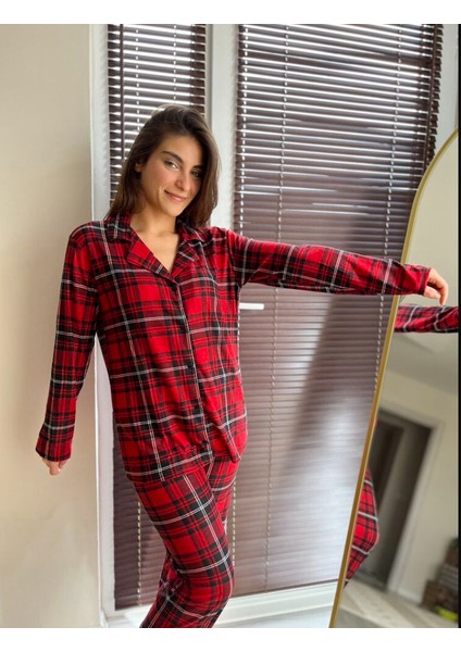 - Red & Cozy Kadın Pijama Takımı modelleri