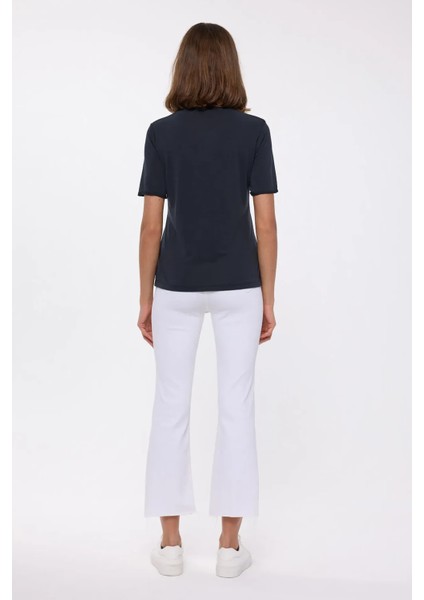 Kadın Günlük V Yaka Kısa Kollu Tişört Siyah