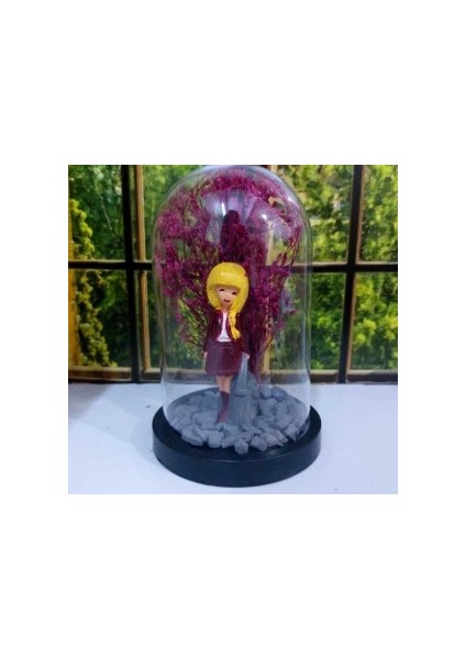 Fanus Teraryum Sevgiliye Hediye Sarışın Kadın Figürlü Kuru Çiçekli