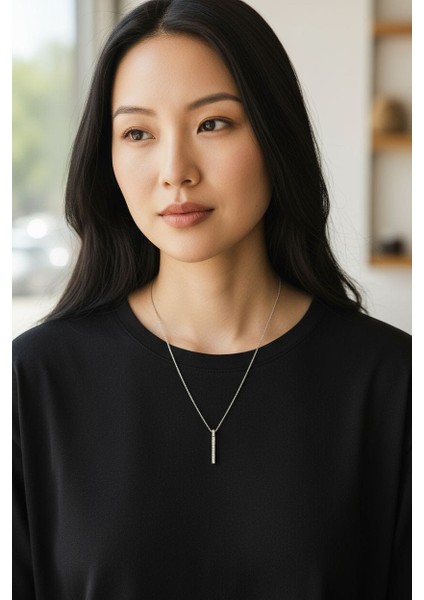 Orijinal Swarovski Taşlı 925 Ayar Gümüş Bar Kolye (Minimalist Çubuk Tasarım) modelleri