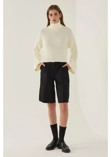 Kadın Büyük Beden Yüksek Yakalı Kazak Tozlu Beyaz