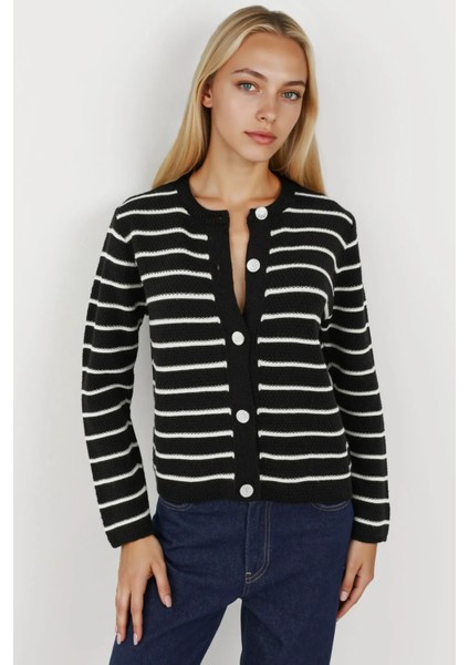 Kadın Düğmeli Şeritli Hırka Siyah