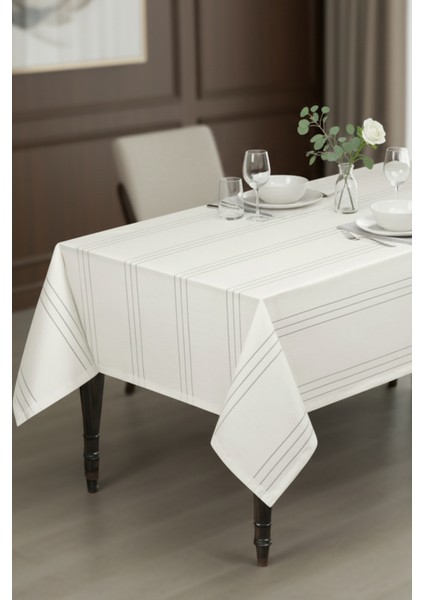 Dertsiz Masa Örtüsü Leke Tutmaz