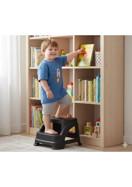 135 kg Taşıma Kapasiteli Basamaklı Tabure modelleri