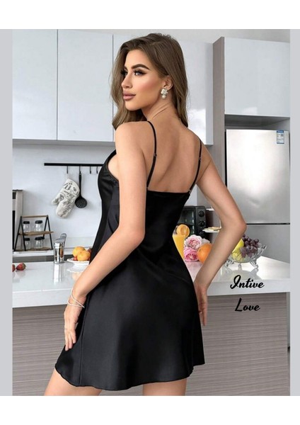 Intive Yakası V Yaka Siyah Satenden Ince Askılı Feminen Gecelik indirimleri