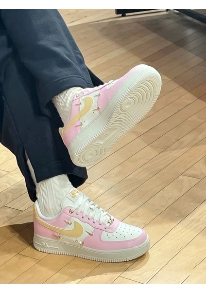 Air Force 1 '07 Lüx Kadın Deri Pembe Spor Ayakkabı Sneaker IB2574 fiyatları