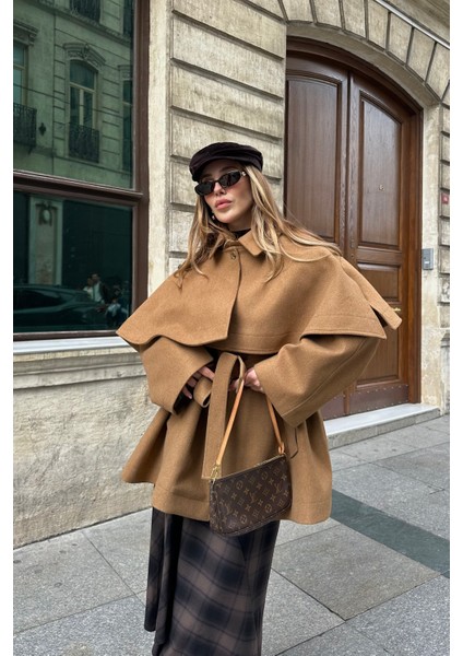 Camel Livia Pelerin Detaylı Kaşe Kaban