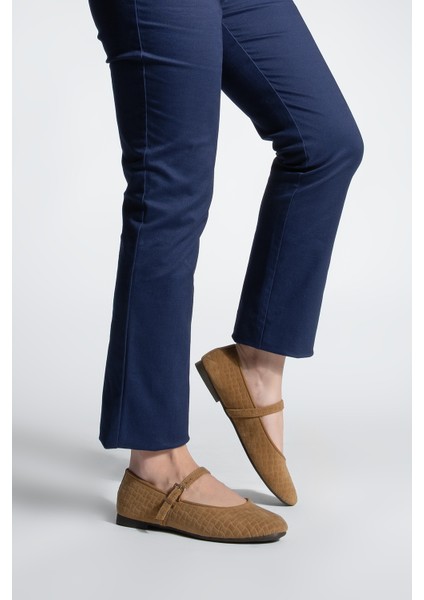 Kadın Desenli Bantlı Günlük Babet Afira Taba Süet fırsatları