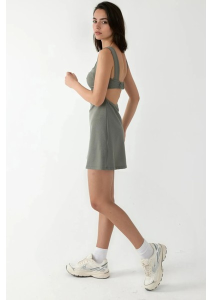 Kadın Kırışıklıklı Kare Yaka Mini Elbise Haki Yeşil
