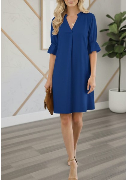 Şık Rahat Kesim Kırmızı V Yaka Volan Kol Elbise