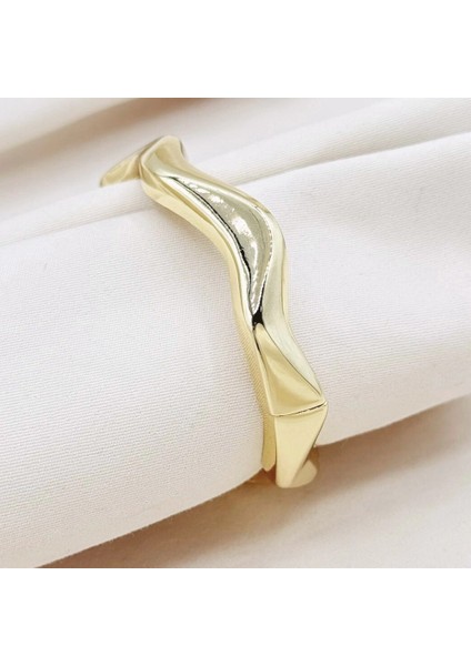 Dalgalı Şık Kelepçe Gold