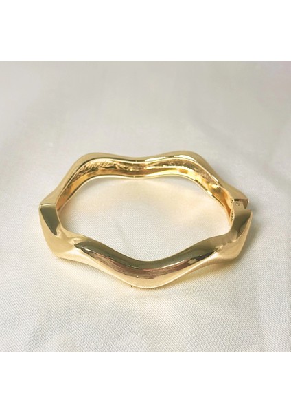 Dalgalı Şık Kelepçe Gold modelleri