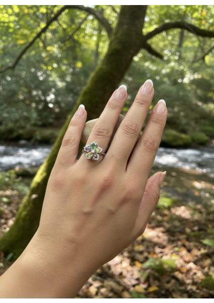 Renkli Çiçek Modelli Dönen Stres Yüzüğü Silver Renk (Çiçek Figürü Dönmektedir) modelleri