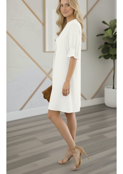 Şık Rahat Kesim Kırmızı V Yaka Volan Kol Elbise fiyatları