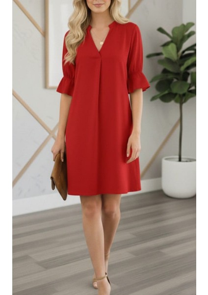 Şık Rahat Kesim Kırmızı V Yaka Volan Kol Elbise
