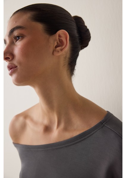 Gri Kayık Yaka Modal Önü Açık Sweatshirt fırsatları