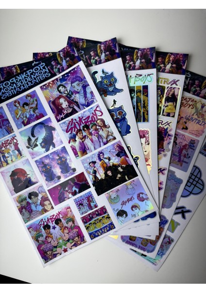 Kpop Demon Hunters Sticker Seti 6 Sayfa Hologram fiyatları