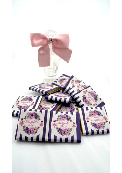 Abla Kardeş Temalı Isme Özel Kız Bebek Çikolatası fiyatları