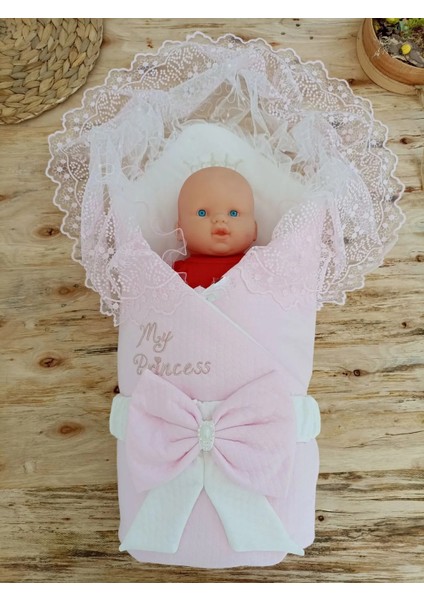 Bal Peteği My Princess Taç Nakış Inci Fiyonklu Dantel Duvaklı Delüks Kundak Bebek Battaniyesi Pembe fiyatları