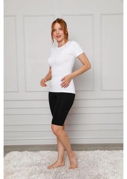 - Penye Likralı Diz Üstü Tayt Siyah modelleri