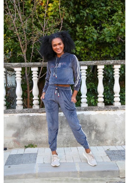 - Kadın Kadife Kapşonlu Eşofman Takım Gri