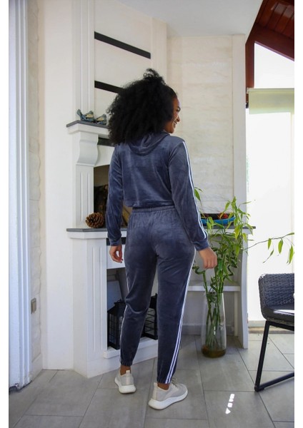 - Kadın Kadife Kapşonlu Eşofman Takım Gri fırsatları